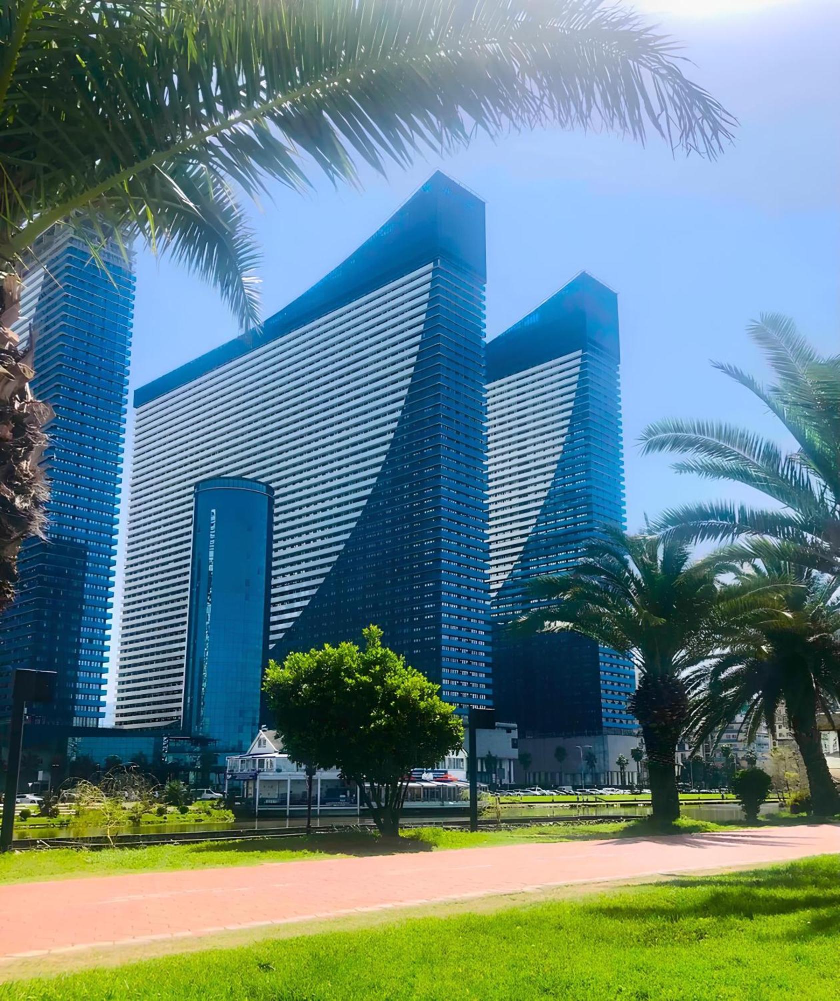 Orbi Panoramic Aparthotel Batumi Eksteriør bilde